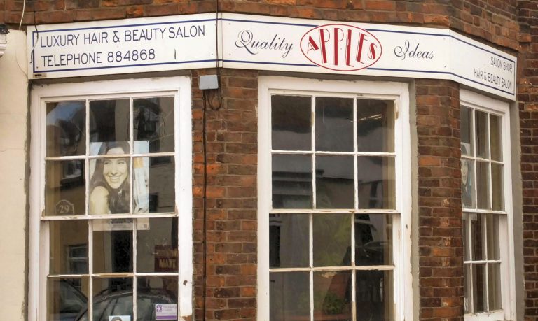 Apples Hair Salon 768x459