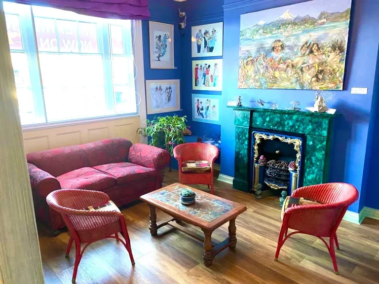 gallery 2 768x576