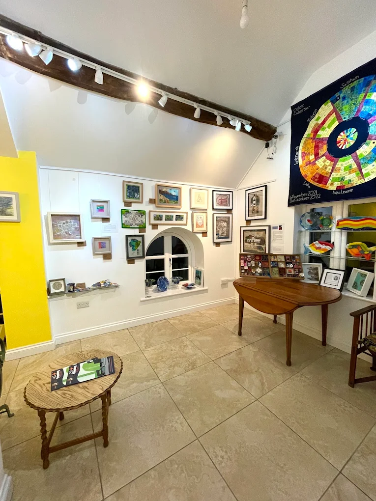 gallery 3