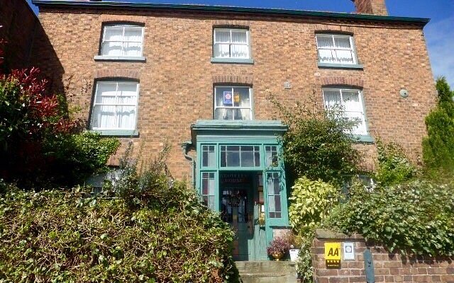 guest house